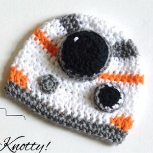Star Wars BB-8 baby hat